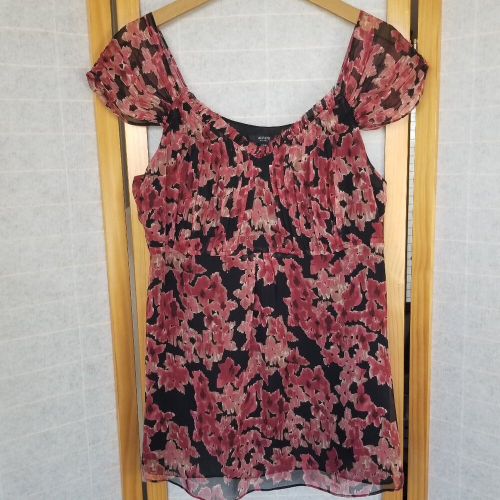 Dark Floral Silk Blouse Top Y2K Size 14W Lined Ruffle Cap Sleeve